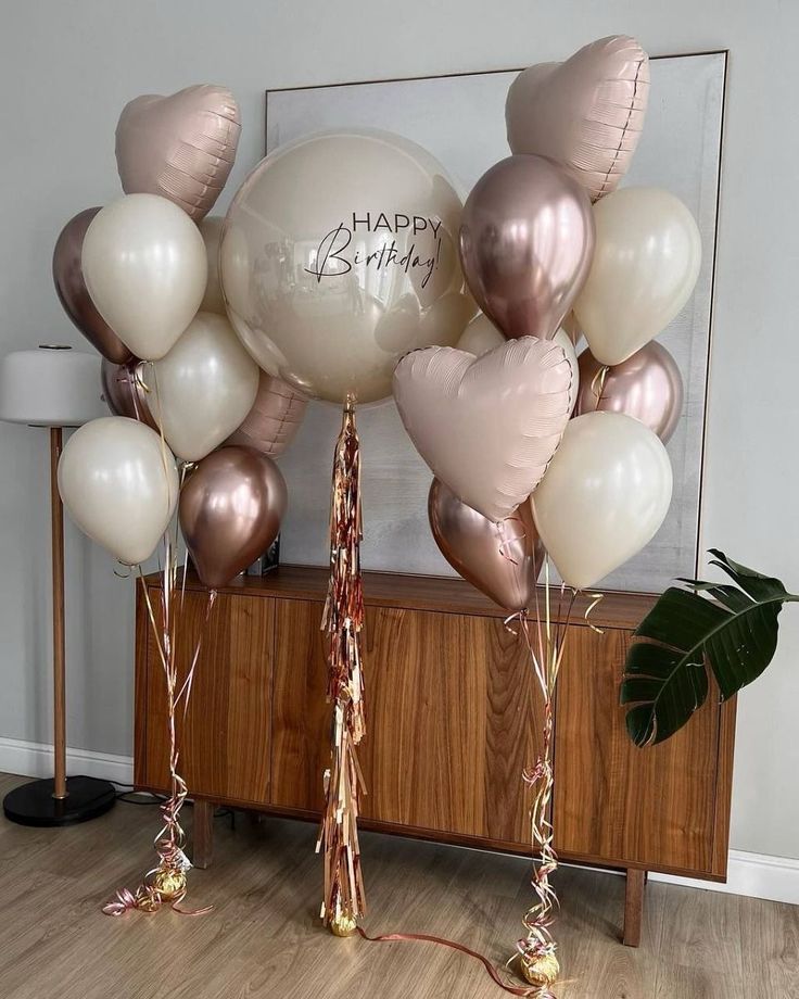 Globos, vinos y complementos